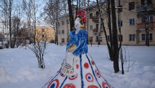 Дымковский снежный дворик появился в Кирове. Фото
